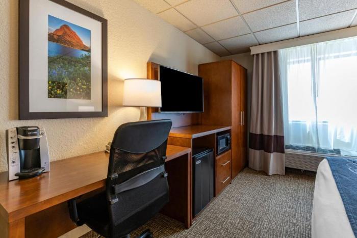 Comfort Inn & Suites Gateway To Glacier National Park Шелби Номер фото